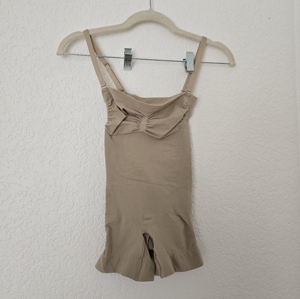 SKIMS Beige Sculpting Bodysuit Shapewear